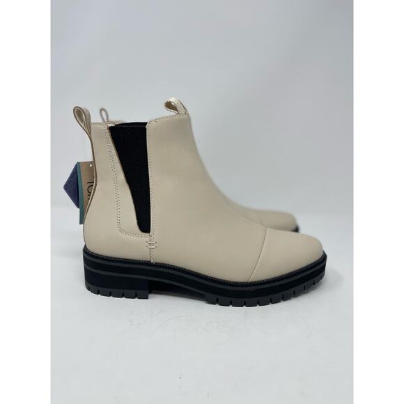 Toms Dakota Slip On Boot Womens 10 Beige Leather Chunky Water Resistant - Picture 2 of 11